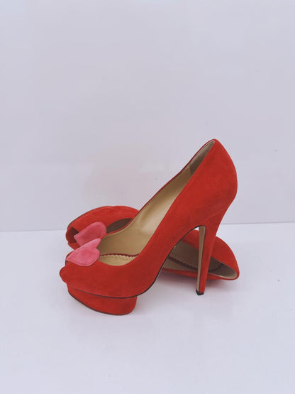 RED SUEDE DELPHINE HEART DETAIL PLATFORM PUMPS 38
