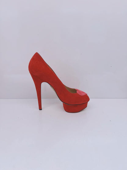 RED SUEDE DELPHINE HEART DETAIL PLATFORM PUMPS 38