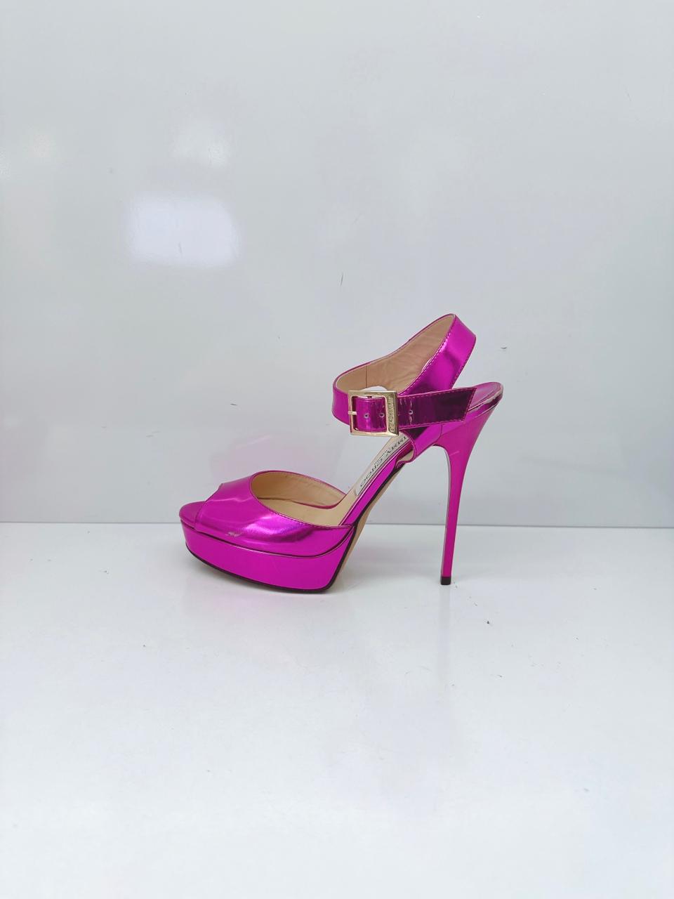 FUCHSIA PATENT LEATHER PEEP TOE PLATFORM ANKLE STRAP SANDALS 37