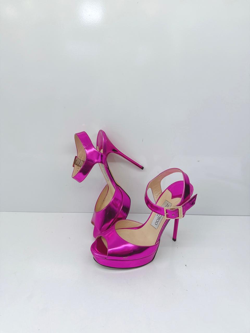 FUCHSIA PATENT LEATHER PEEP TOE PLATFORM ANKLE STRAP SANDALS 37