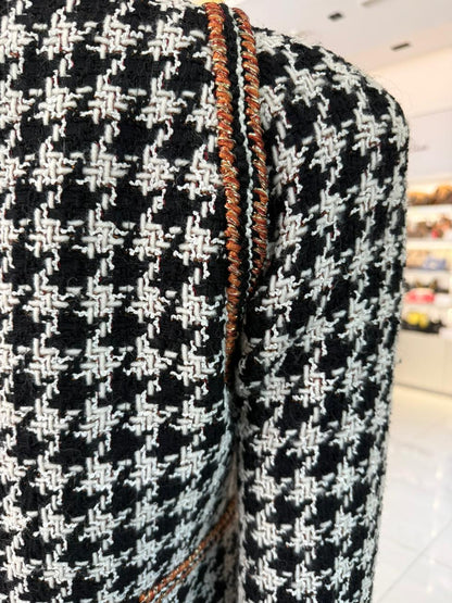 BLACK WHITE ORANGE GLITTER HOUNDSTOOTH RUNWAY 2017 JACKET 40