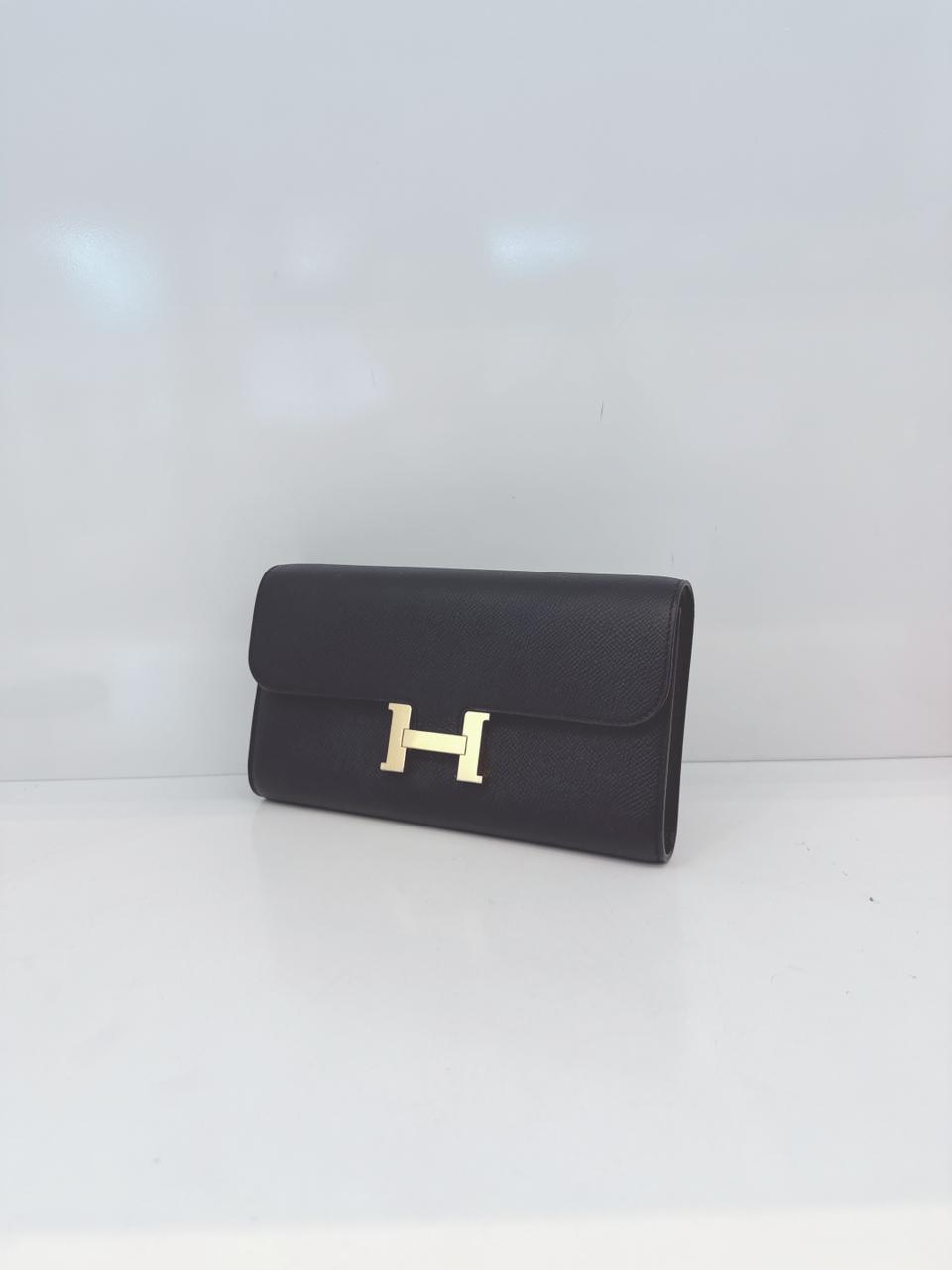 BLACK CONSTANCE TO GO WALLET EPSOM LEATHER GOLD HARDWARE