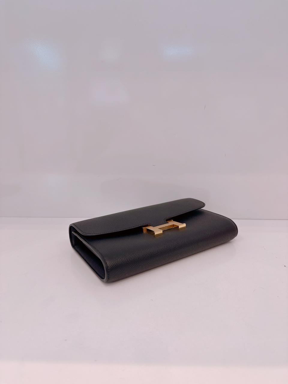 BLACK CONSTANCE TO GO WALLET EPSOM LEATHER GOLD HARDWARE