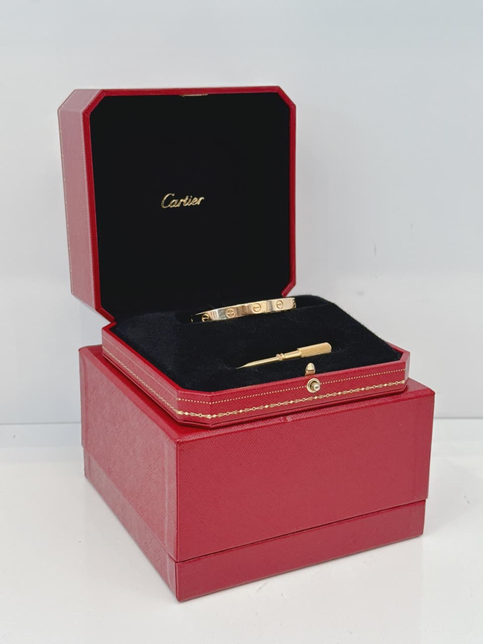 18K YELLOW GOLD BANGLE LOVE BRACELET, CLASSIC MODEL 17