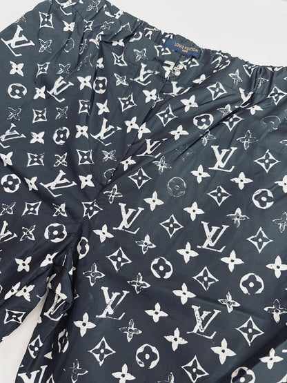 BLACK WHITE STENCIL EFFECT MONOGRAM JOGGING PANTS