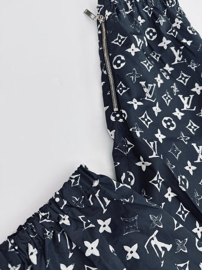 BLACK WHITE STENCIL EFFECT MONOGRAM JOGGING PANTS