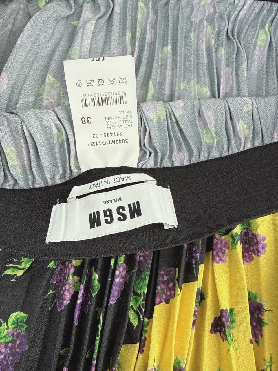 MULTICOLOR GRAPES PRINT PLEATED SKIRT 38