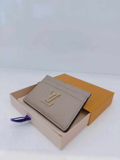 GALET SOFT GRAINED TAURILLON LEATHER CAPUCINES CARD HOLDER