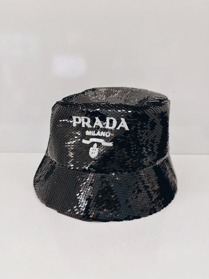 BLACK SEQUINED BUCKET HAT