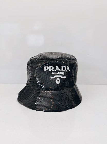 BLACK SEQUINED BUCKET HAT