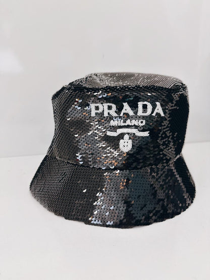 BLACK SEQUINED BUCKET HAT