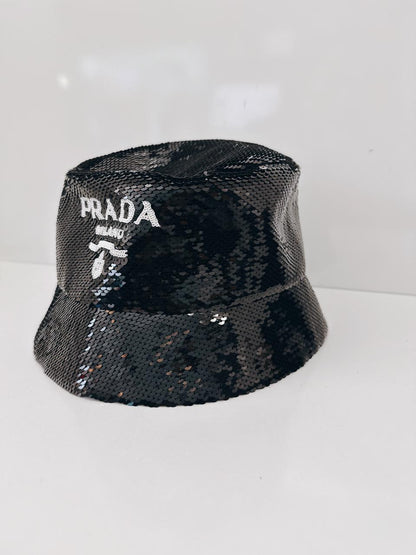 BLACK SEQUINED BUCKET HAT