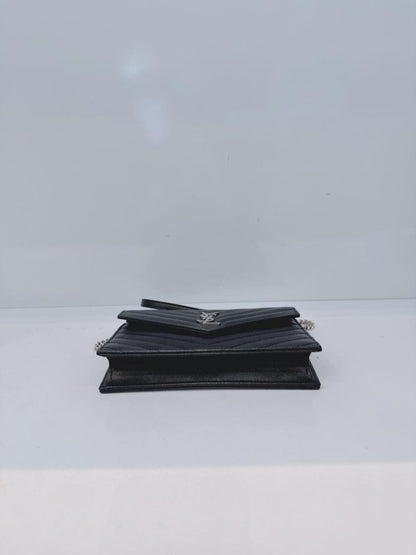 BLACK MATELASSE LEATHER CASSANDRE ENVELOPE CHAIN WALLET