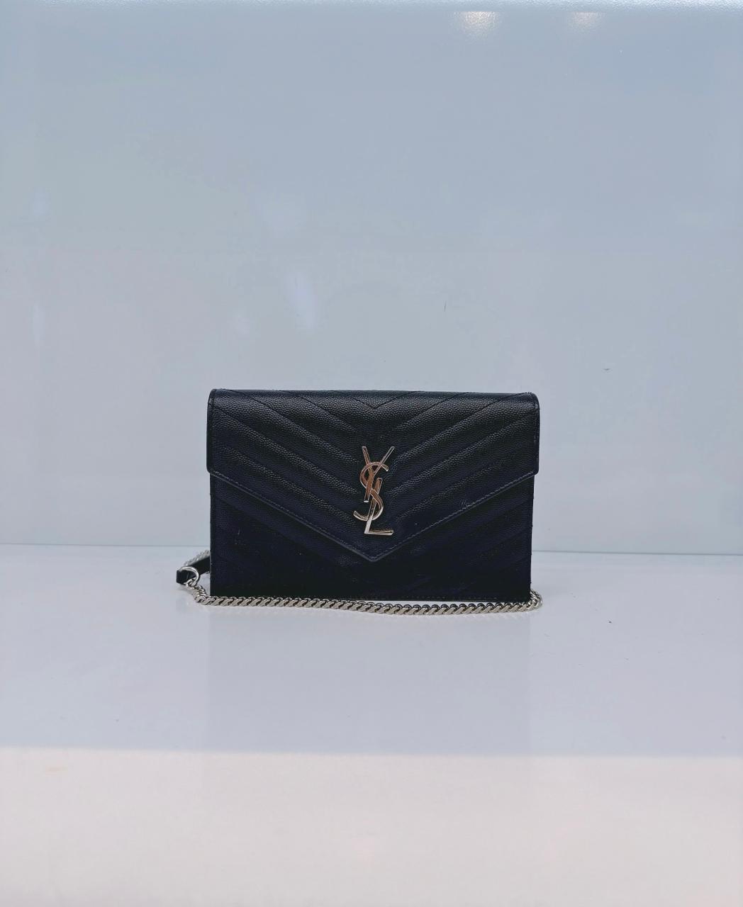 BLACK MATELASSE LEATHER CASSANDRE ENVELOPE CHAIN WALLET