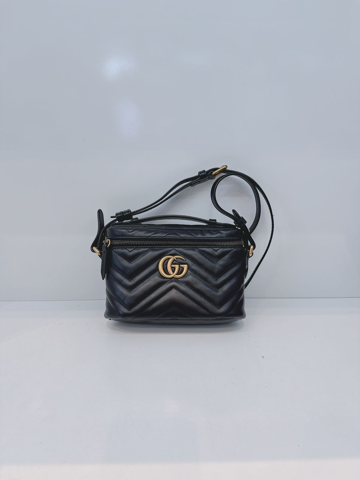 BLACK GG MARMONT MINI VANITY CASE