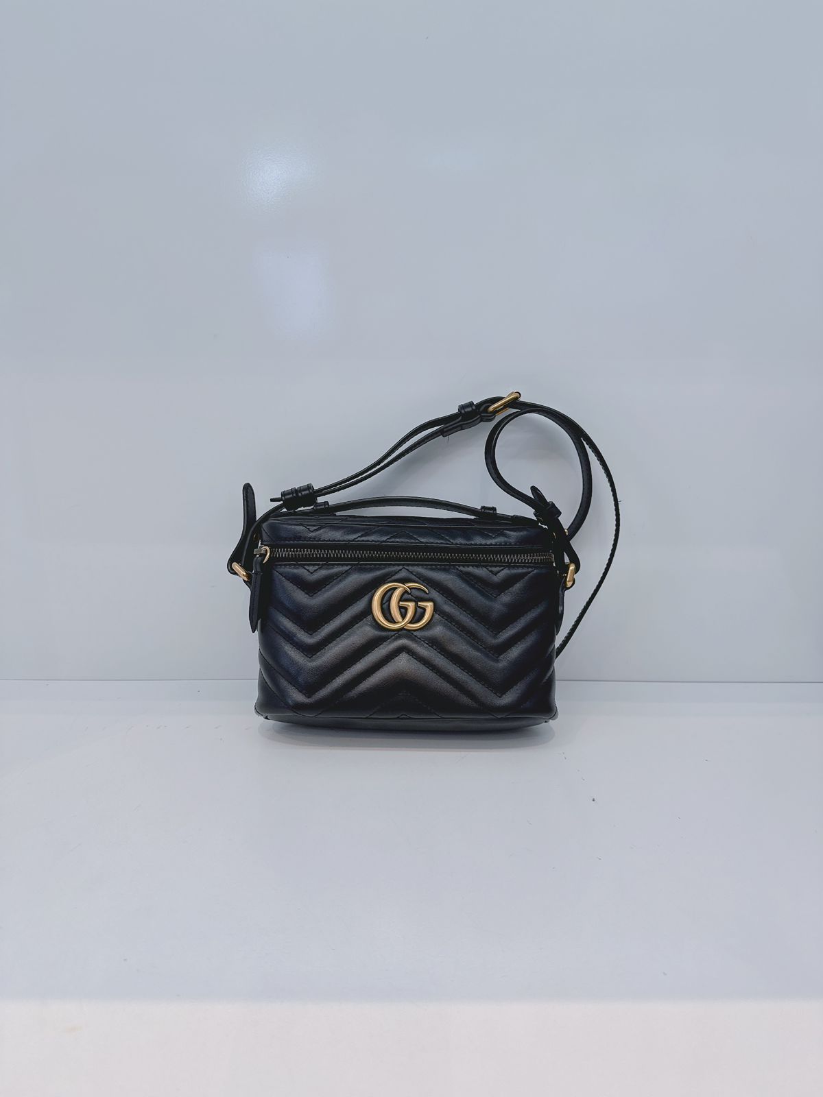 BLACK GG MARMONT MINI VANITY CASE