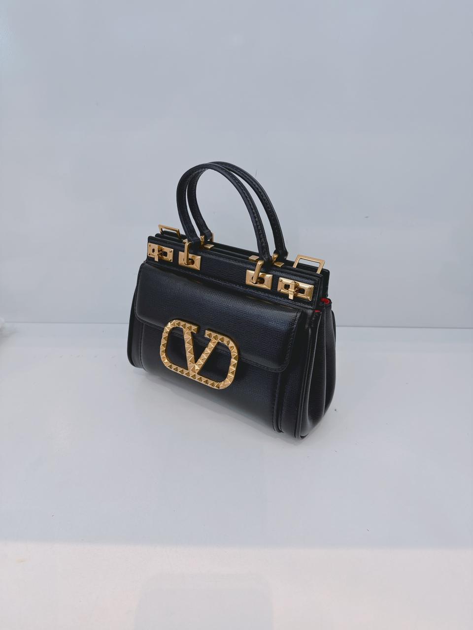 BLACK LEATHER SMALL ROCKSTUD ALCOVE BAG