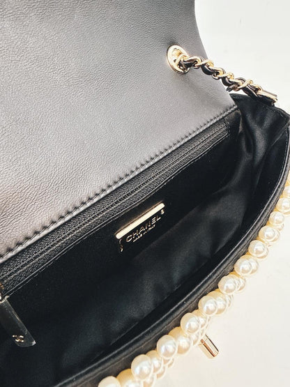 BLACK SATIN AND LAMBSKIN PEARL 19S MINI RECTANGULAR FLAP BAG LIGHT GOLD HARDWARE
