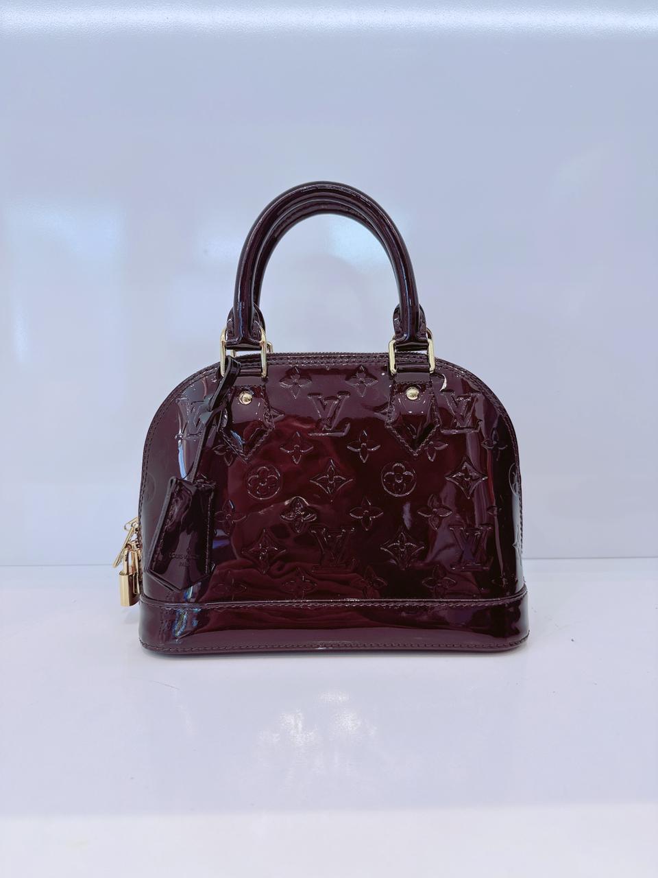 AMARANTE MONOGRAM VERNIS ALMA BB