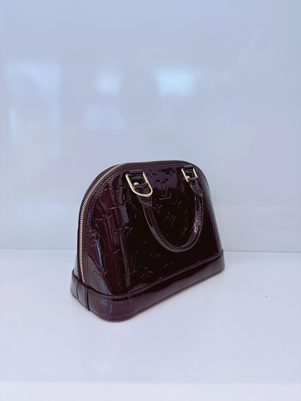 AMARANTE MONOGRAM VERNIS ALMA BB