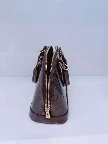 AMARANTE MONOGRAM VERNIS ALMA BB