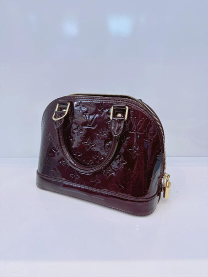 AMARANTE MONOGRAM VERNIS ALMA BB