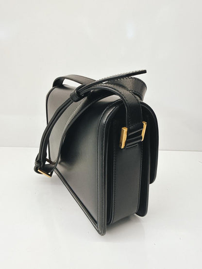 BLACK CALFSKIN LEATHER MEDIUM SOLFERINO SHOULDER BAG