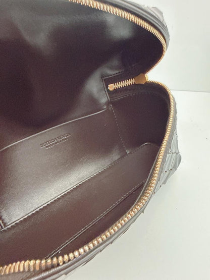 FONDANT INTRECCIATO LEATHER BANG BANG VANITY CASE WITH DETACHABLE STRAP