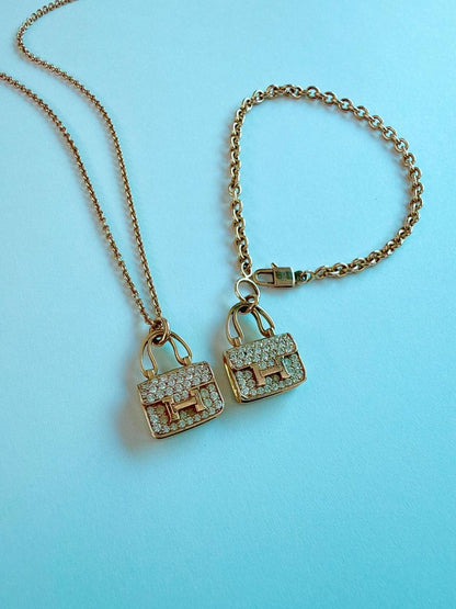 18K ROSE GOLD DIAMOND CONSTANCE PENDANT NECKLACE AND AMULETTES CONSTANCE BRACELET  SET