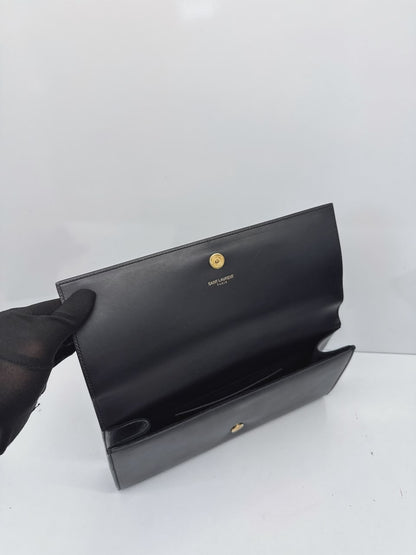 BLACK LEATHER KATE FLAP CLUTCH BAG
