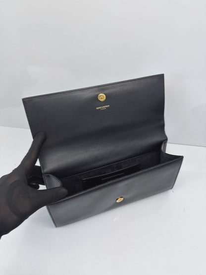 BLACK LEATHER KATE FLAP CLUTCH BAG