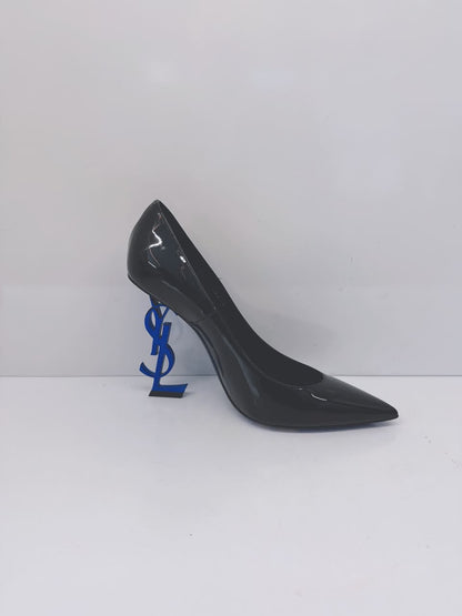 BLACK PATENT LEATHER OPYUM PUMPS 37