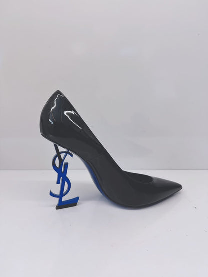 BLACK PATENT LEATHER OPYUM PUMPS 37
