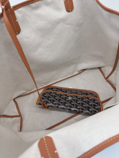 BLACK AND TAN GOYARDINE CANVAS AND CHEVROCHES CALFSKIN SAINT LOUIS PM BAG