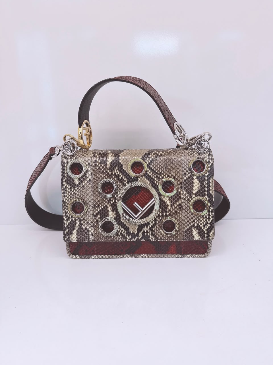 ROCCIA RED PYTHON KAN I    F LOGO SHOULER BAG