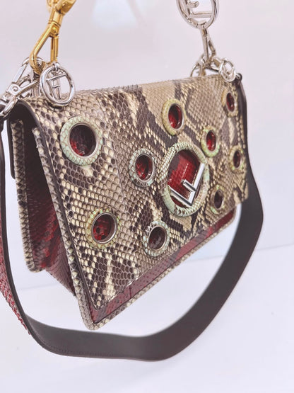 ROCCIA RED PYTHON KAN I    F LOGO SHOULER BAG