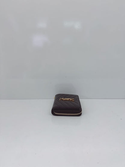 BLACK GRAIN DE POUDRE CASSANDRE MATELASSE COMPACT ZIP AROUND WALLET
