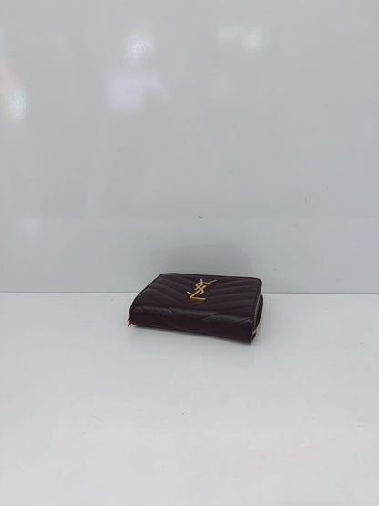 BLACK GRAIN DE POUDRE CASSANDRE MATELASSE COMPACT ZIP AROUND WALLET