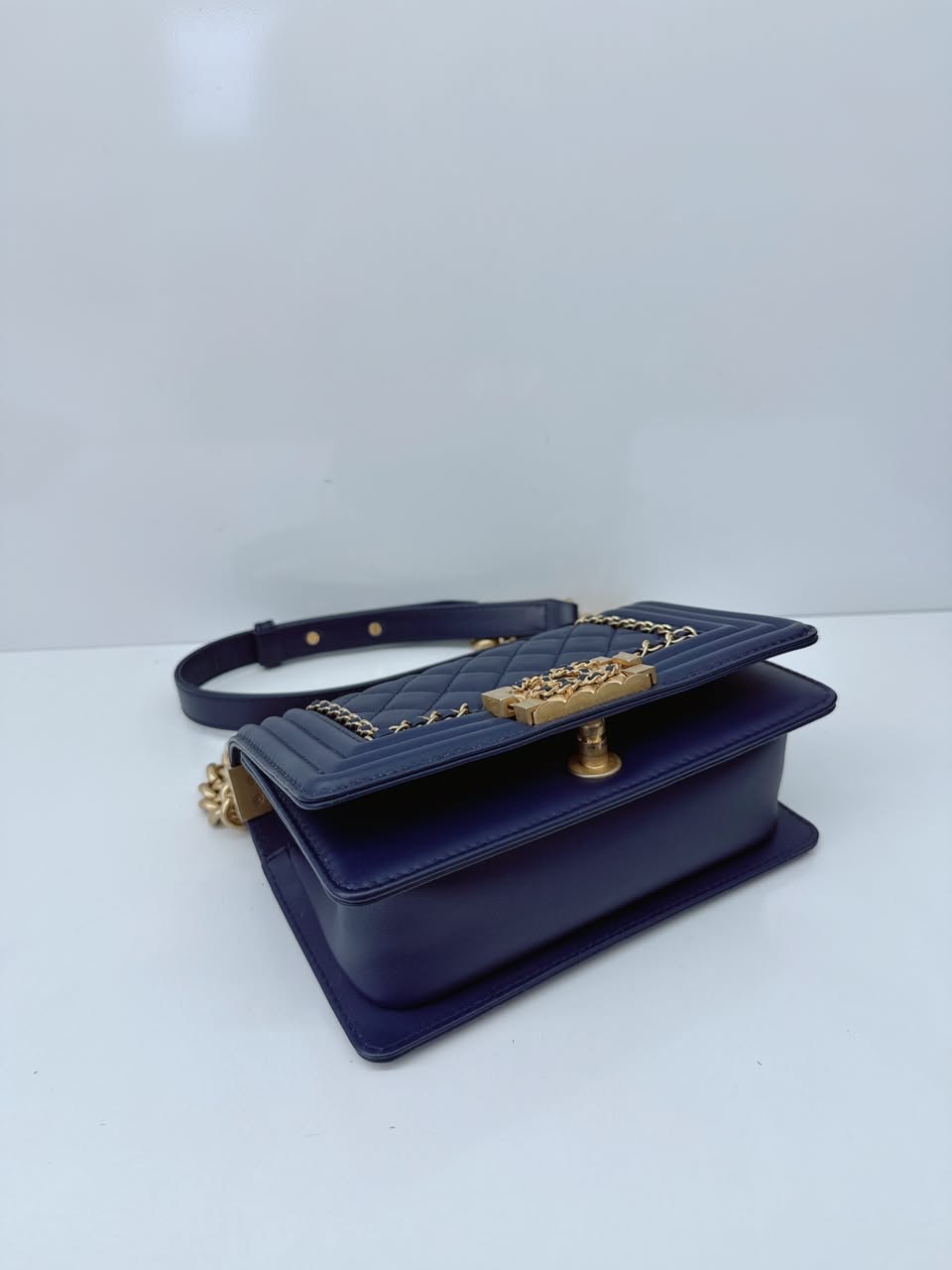 BLUE LAMBSKIN LEATHER SMALL BOY BAG