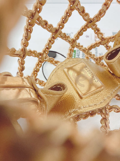 GOLD METAL CC STAR MINAUDIERE CROSSBODY BAG