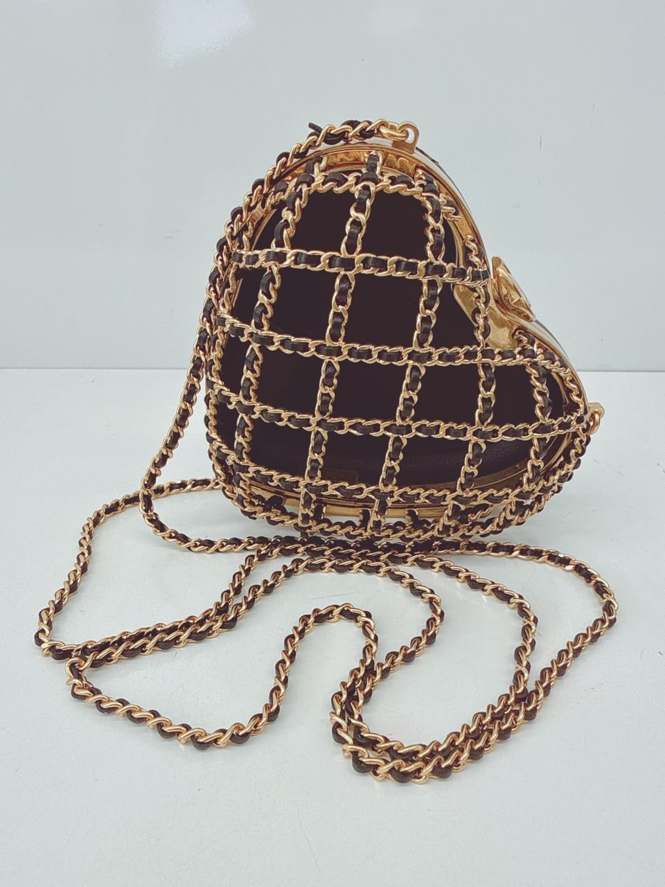 BLACK GOLD HEART MINAUDIERE BAG 23S CAGED EVENING CLUTCH
