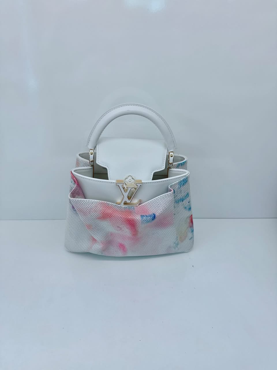 WHITE MULTICOLOR 2023 BB ARTYCAPUCINES LIZA LOU 132/200