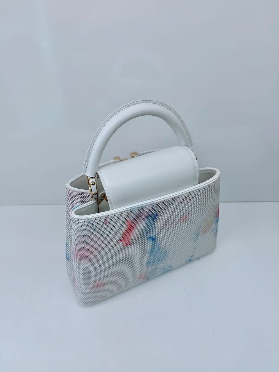 WHITE MULTICOLOR 2023 BB ARTYCAPUCINES LIZA LOU 132/200