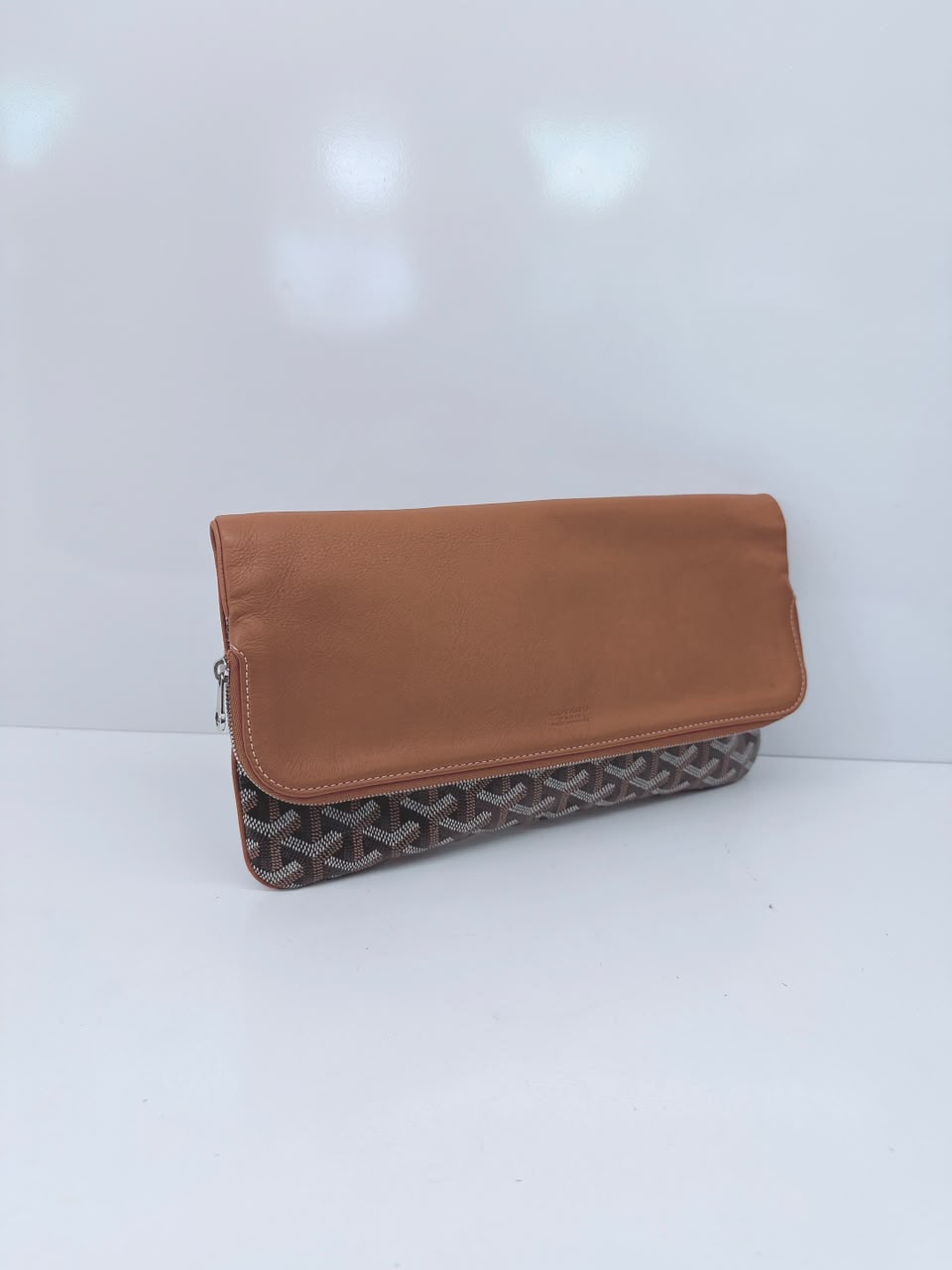 BROWN GOYARDINE COATED CANVAS SOFT LEATHER SAINTE MARIE MM CLUTCH
