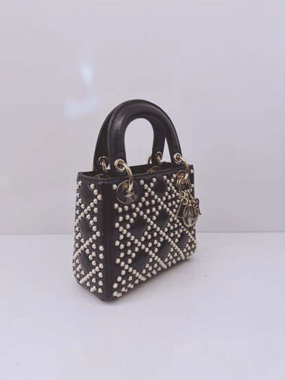 BLACK CRINKLE EFFECT LAMBSKIN PEARL CANNAGE MINI LADY DIOR