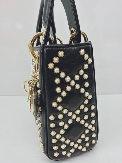 BLACK CRINKLE EFFECT LAMBSKIN PEARL CANNAGE MINI LADY DIOR
