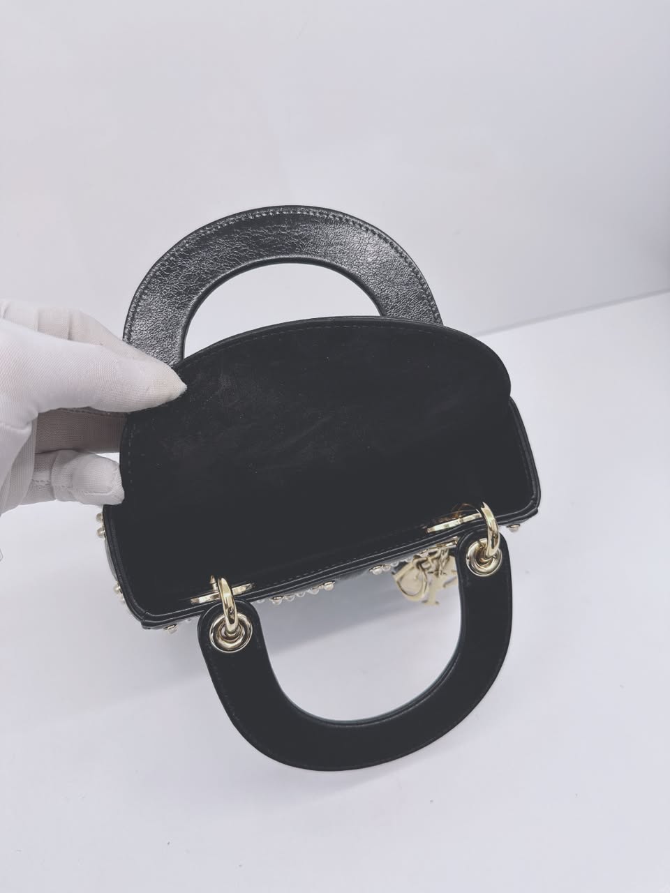 BLACK CRINKLE EFFECT LAMBSKIN PEARL CANNAGE MINI LADY DIOR