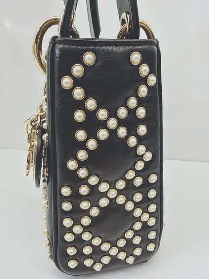 BLACK CRINKLE EFFECT LAMBSKIN PEARL CANNAGE MINI LADY DIOR