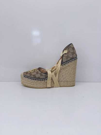 BROWN BEIGE GG CANVAS PILAR ANKLE TIE ESPADRILLE WEDGE PUMPS 40