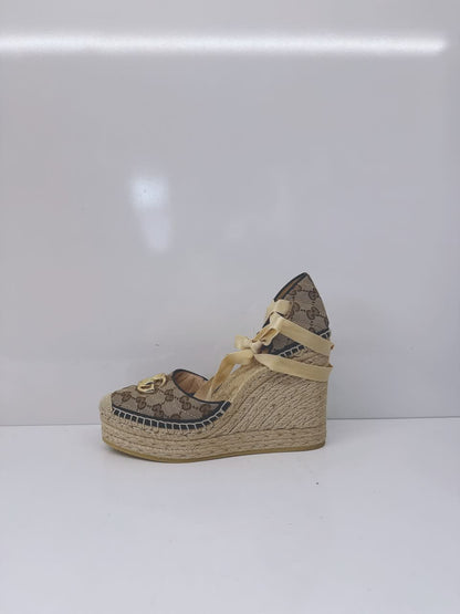 BROWN BEIGE GG CANVAS PILAR ANKLE TIE ESPADRILLE WEDGE PUMPS 40